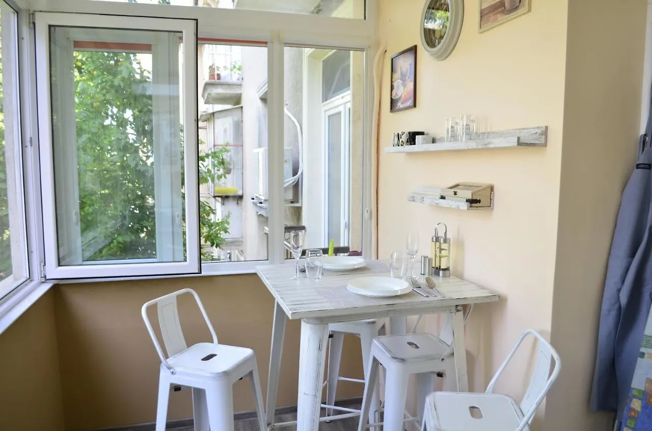 Sea Vibes Apartment - Free Public Parking, Wifi, Cable & Smart Tv, 0,9 Km To Beach Varna Bulgaristan