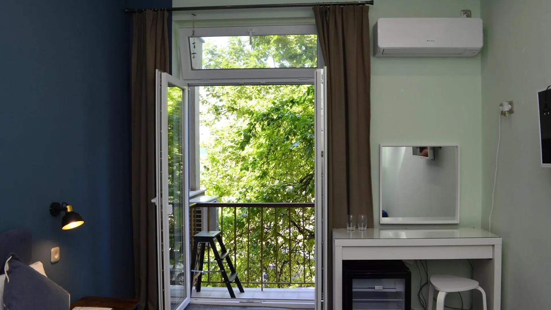 Sea Vibes Apartment - Free Public Parking, Wifi, Cable & Smart Tv, 0,9 Km To Beach Varna Bulgaristan